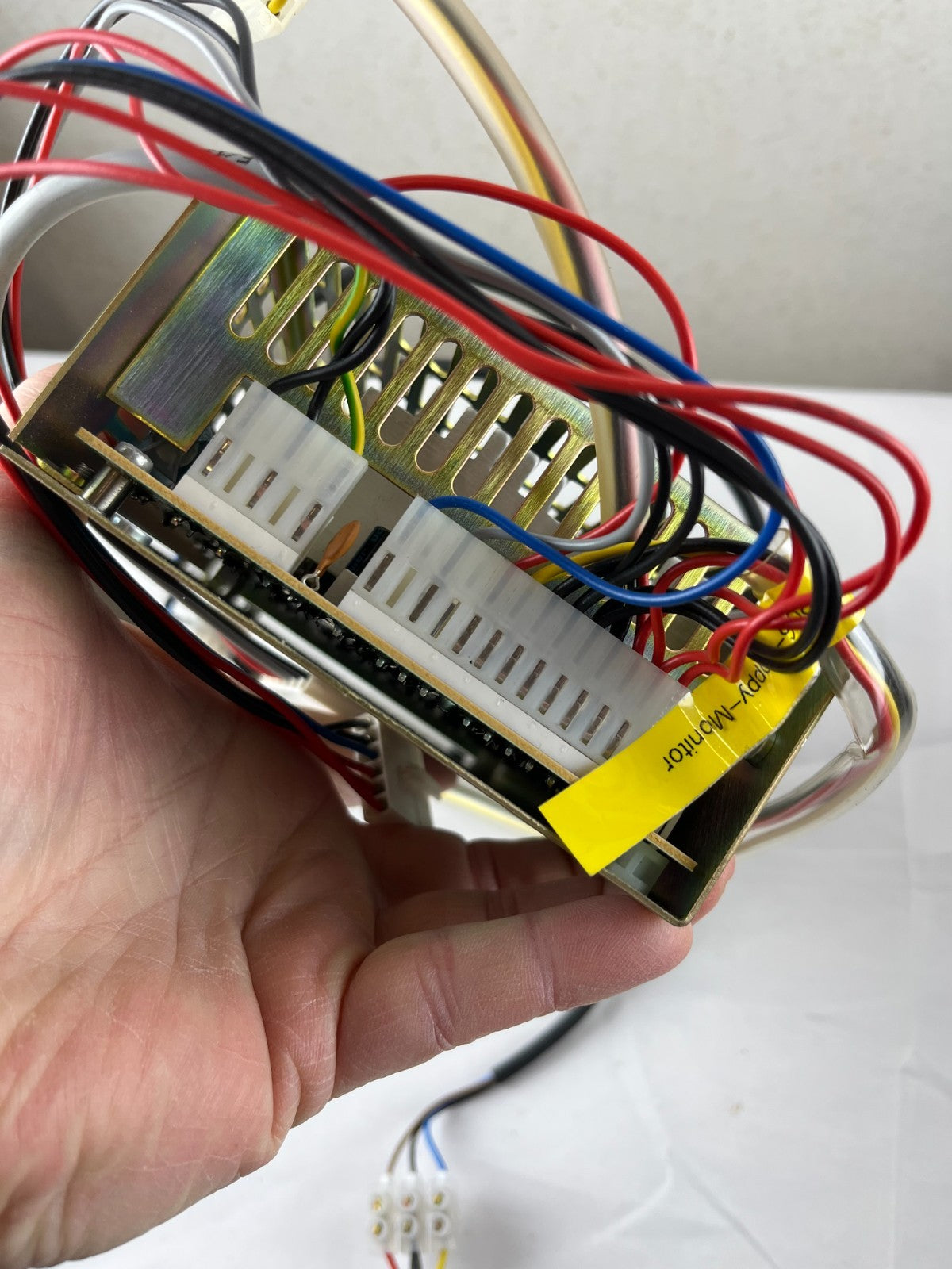 Artesyn NFS110 Open Frame AC‑DC Power Supply Assembly With Harness New