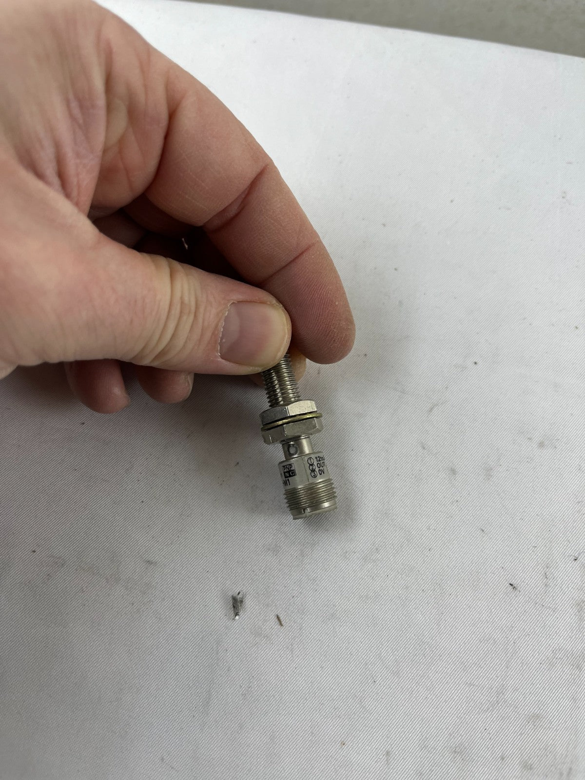 Omron E2EG-X1R5B2-M1 Inductive Proximity Sensor M18 10-30VDC Used Spare