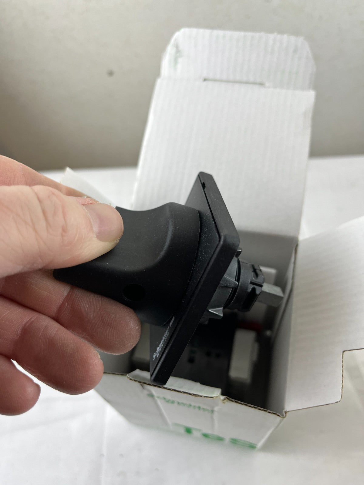 Schneider Electric VBD01 TeSys Vario 3‑Pole 20A Emergency Main Switch New