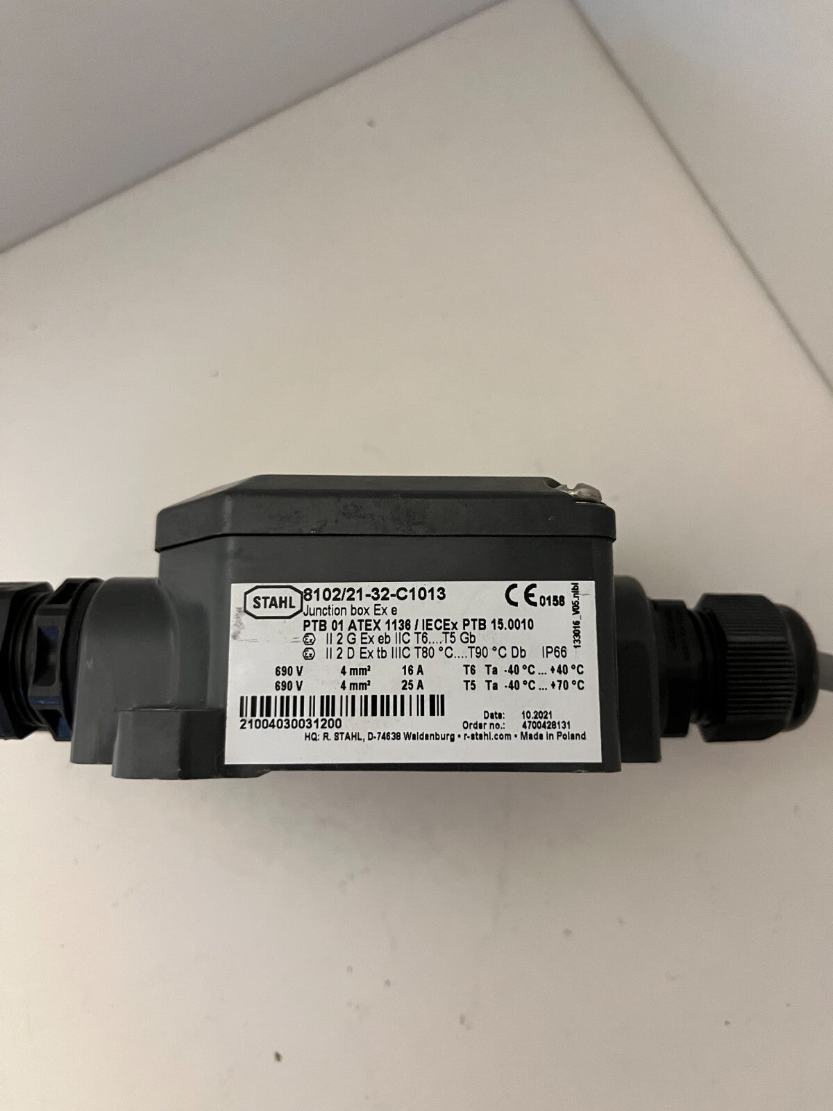 R. STAHL 8102/21-32-C1013 ATEX Junction Box Ex e IP66 690V 16A - Used, Working