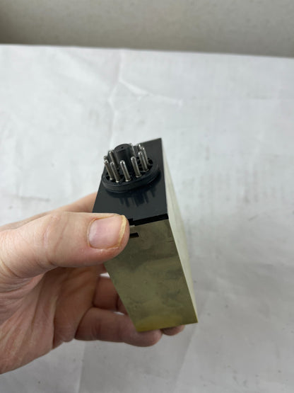 Electromatic SV150 220 Dual Level Relay 220VAC Oil Granulates Capacitive VR