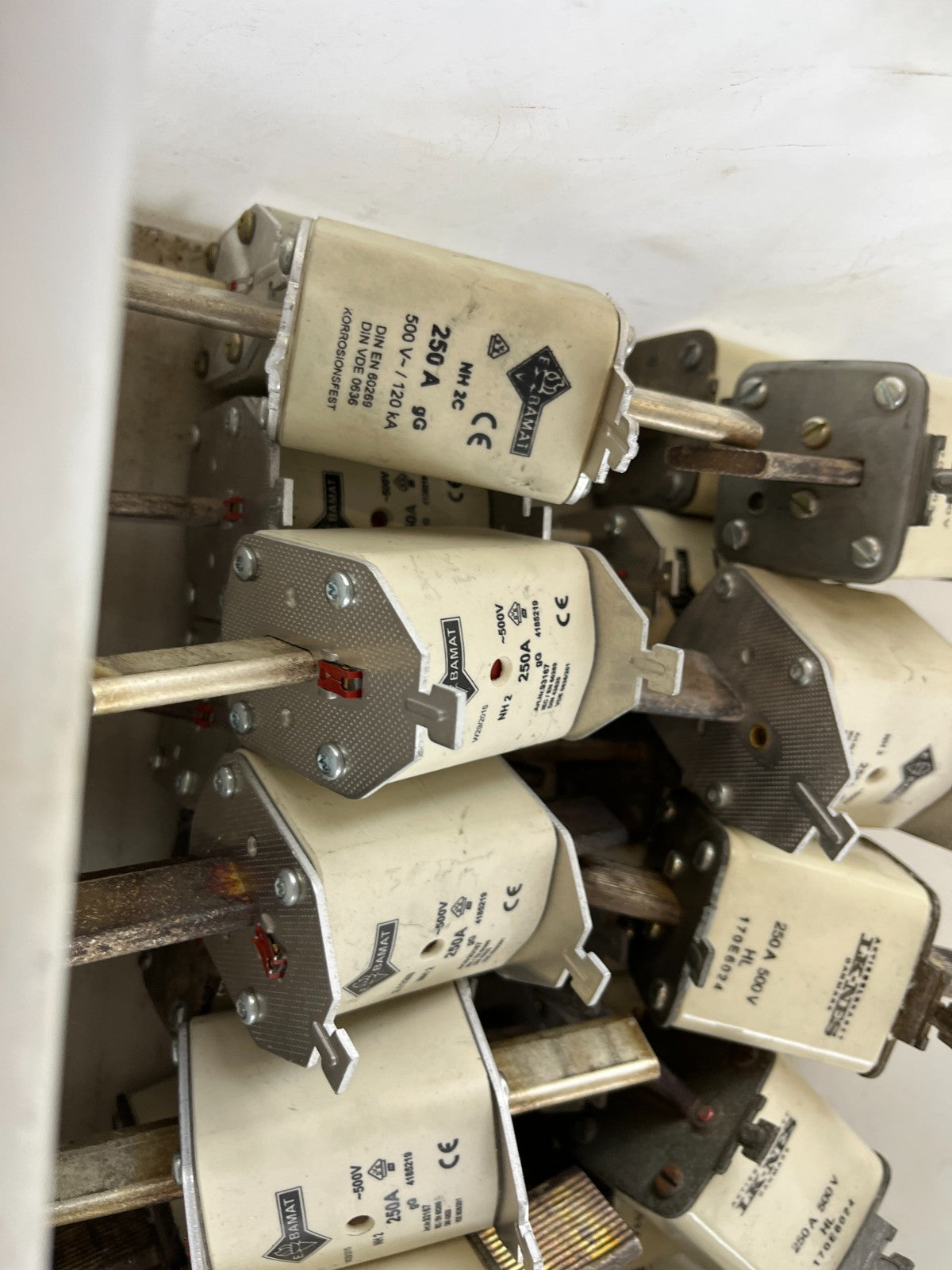 Bussmann Damat NH 250A 500V HL GG Fuses Lot Of Approx 20 Used Spare Units