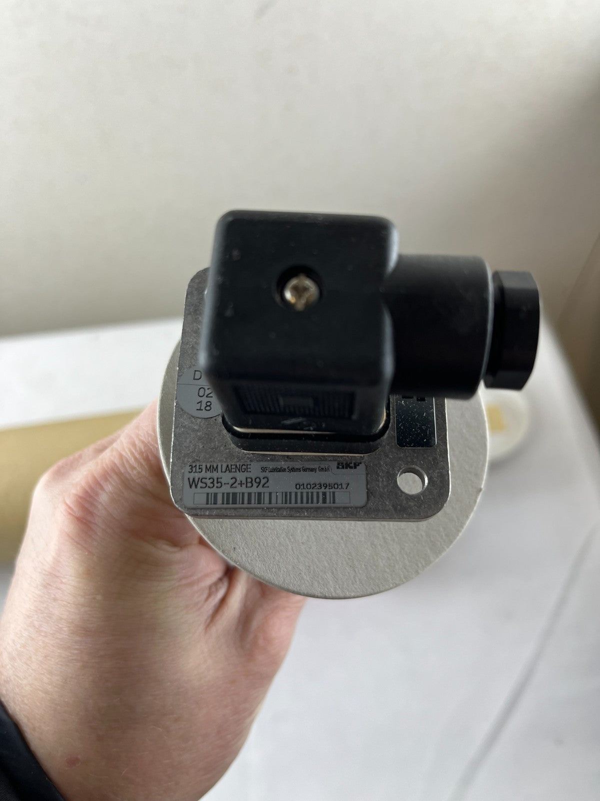 SKF Lincoln WS35-2-B92 Float Level Switch 230V 0.8A 60VA Oil Reservoir NEW