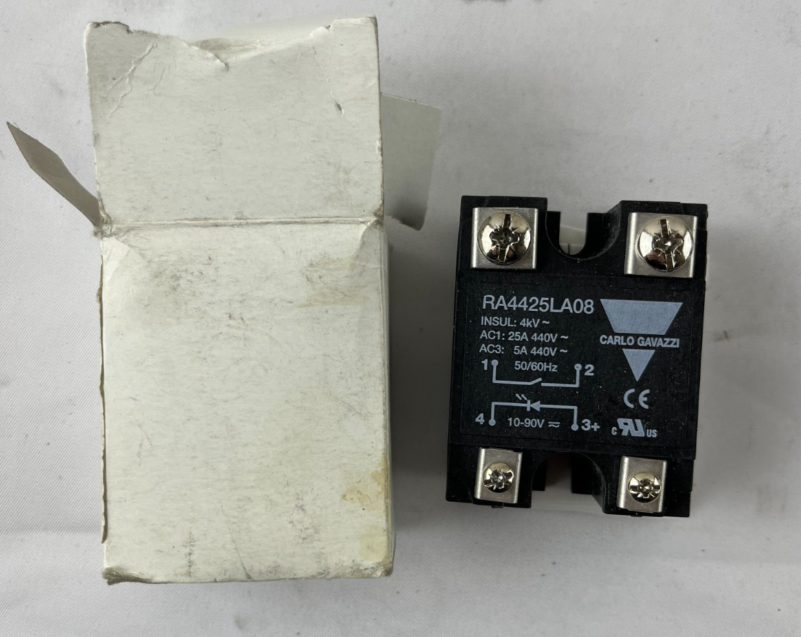 Carlo Gavazzi RA4425LA08 Solid State Relay SSR, 1-Phase, 25A 42–480VAC Load NEW