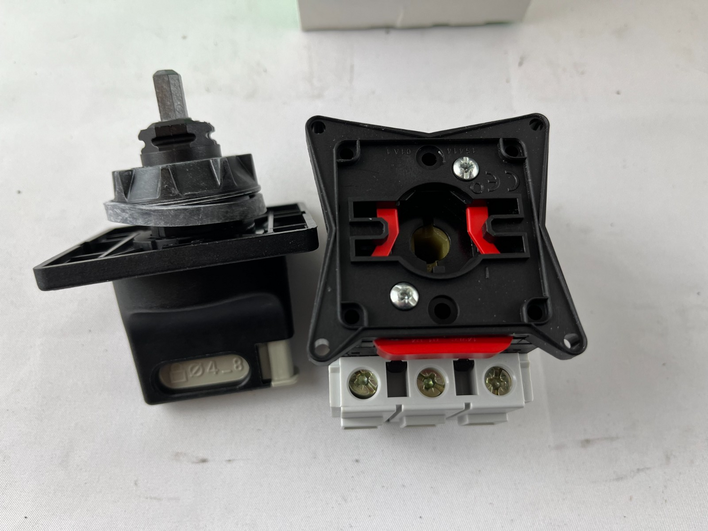 Schneider Electric VBD02 TeSys Vario Main Switch Disconnector 3P 12A 690V NEW