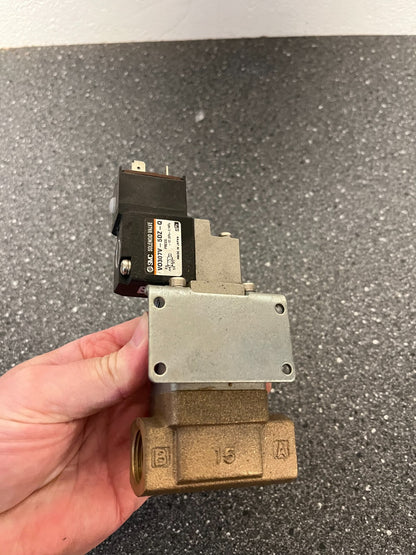 SMC VNB211AV-F15A-5DZ-B-Q-X20 Process Valve with V0307V-5DZ-Q Solenoid Valve 24V