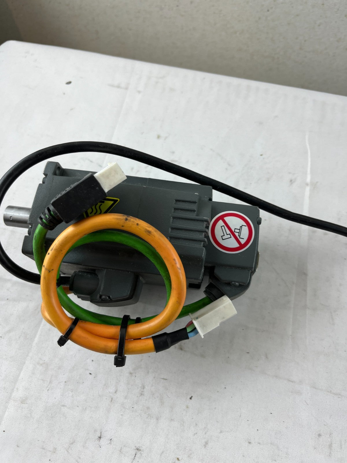 Siemens 1FL6032-2AF21-1AB1 SIMOTICS S-1FL6 Servo Motor 0.2kW 3000rpm Brake Used