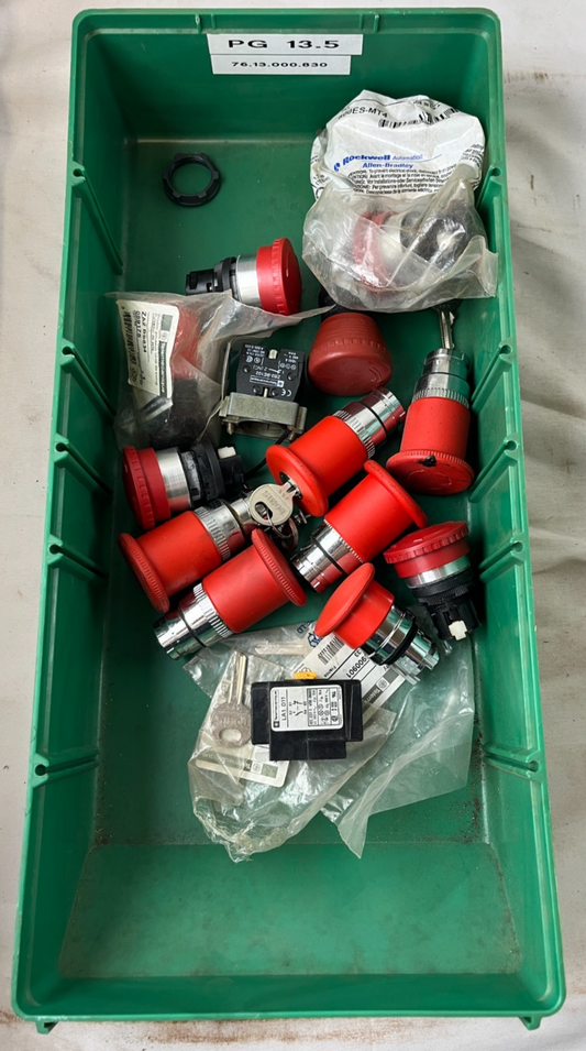 Mixed Lot – Emergency Stop Pushbuttons, Keyed E‑Stops, Contact Blocks Used + New