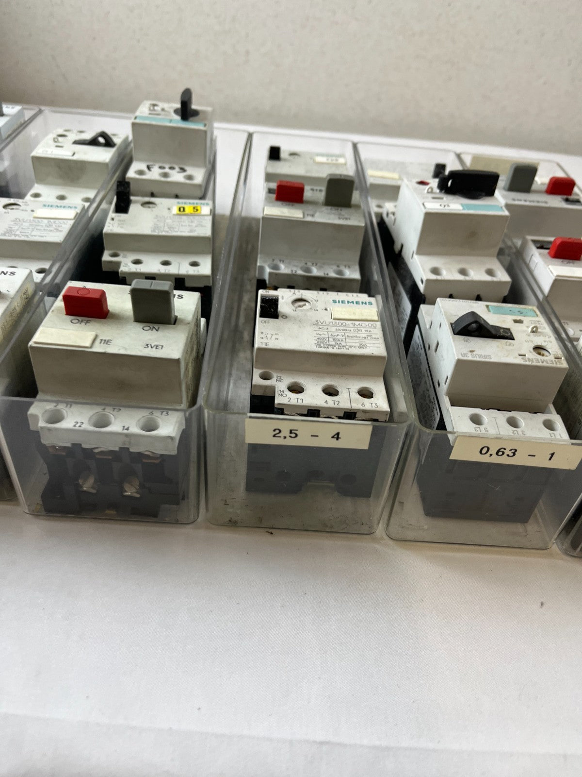 Siemens Motor Starter Lot 18pcs 3VE1 3RV 3VU MPCB Used Working Spare Units