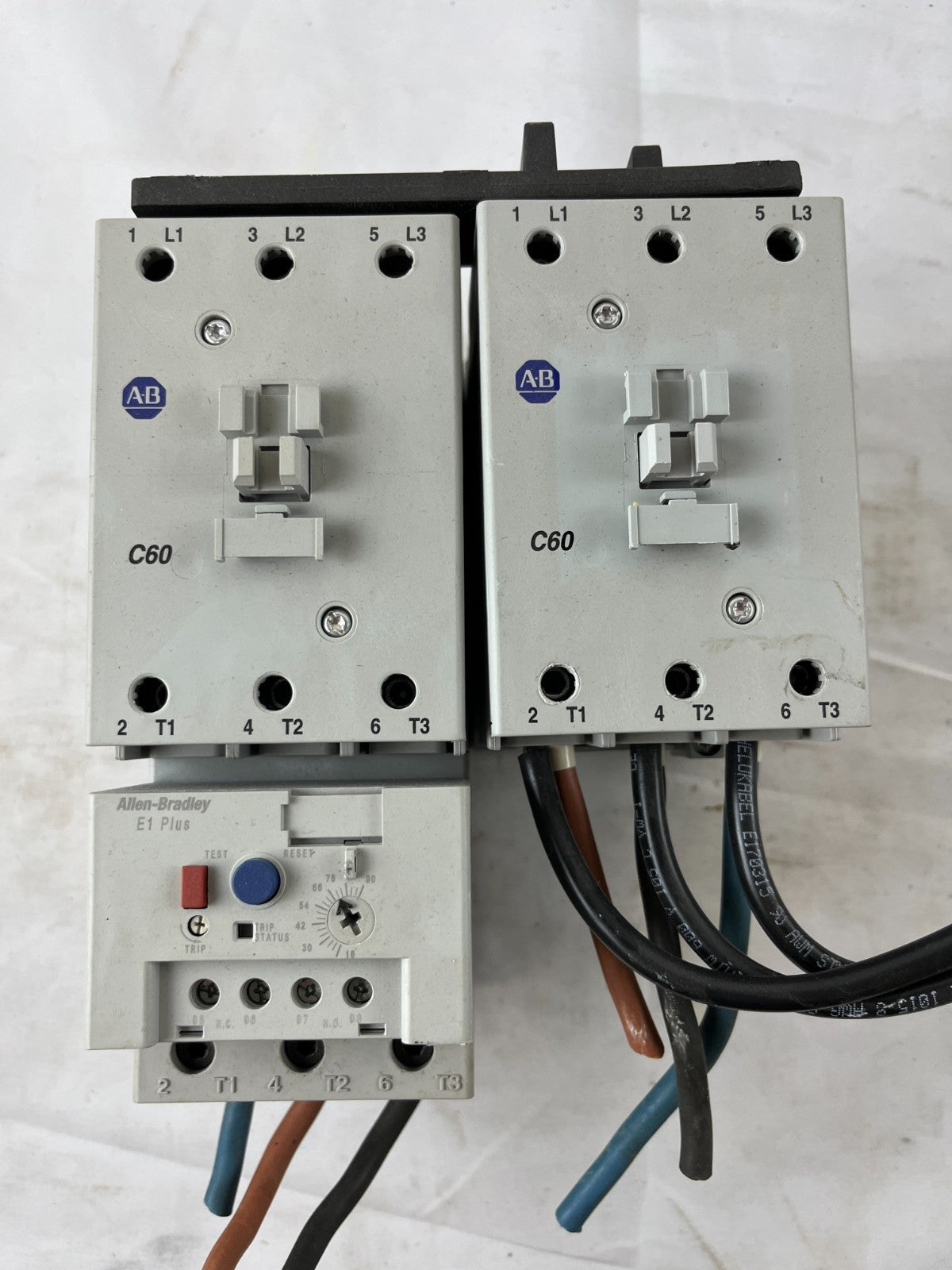 Allen-Bradley Motor Starter Bundle 100-C60 Contactors 193-EEGE Overload Relay