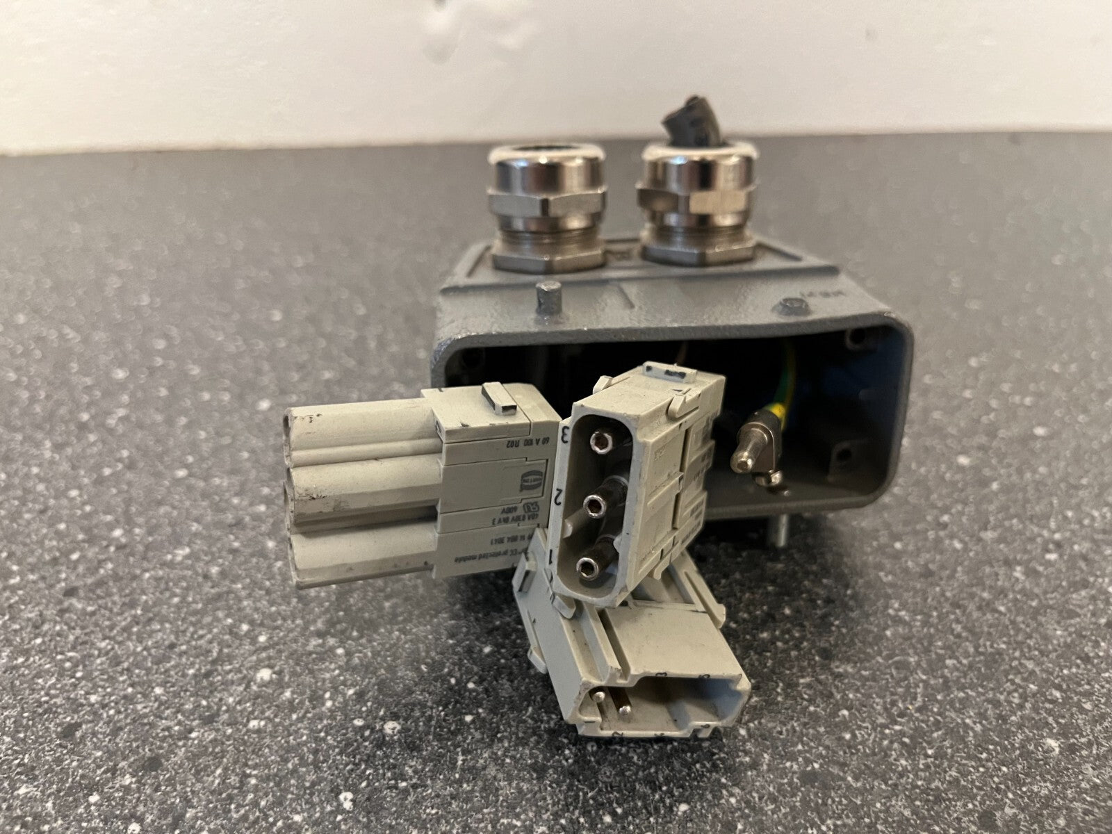 Harting Han Industrial Connector with Mixed Power & Data Modules - Used