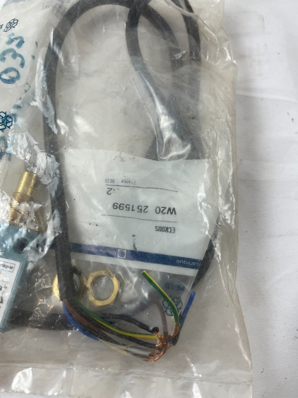 Telemecanique XCM G502 Inductive Limit Switch Sensor 064396 New Old Stock