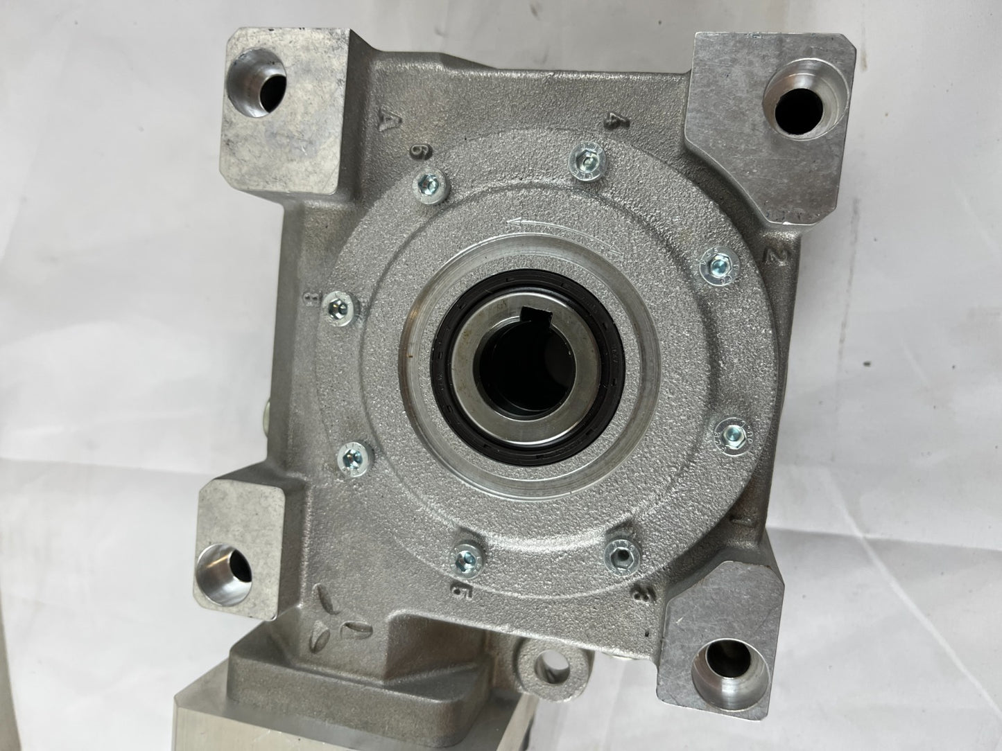 Allen-Bradley MPL-B1520F-SJ24AA Servo Motor Wittenstein VDH050-MF1-40 Gearbox
