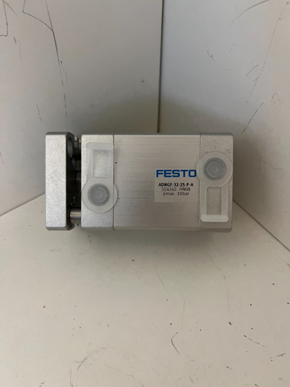 Festo ADNGF-32-25-P-A Pneumatic Cylinder 32mm Bore 25mm Stroke New