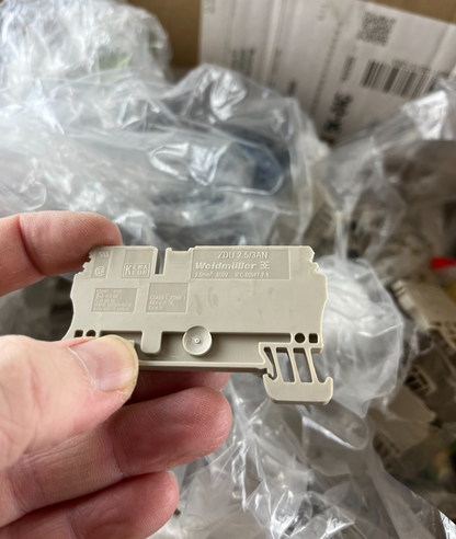 Weidmuller ZDU 2.5/3AN Terminal Blocks 2kg Bulk Lot USED 800V 24A DIN Rail Beige