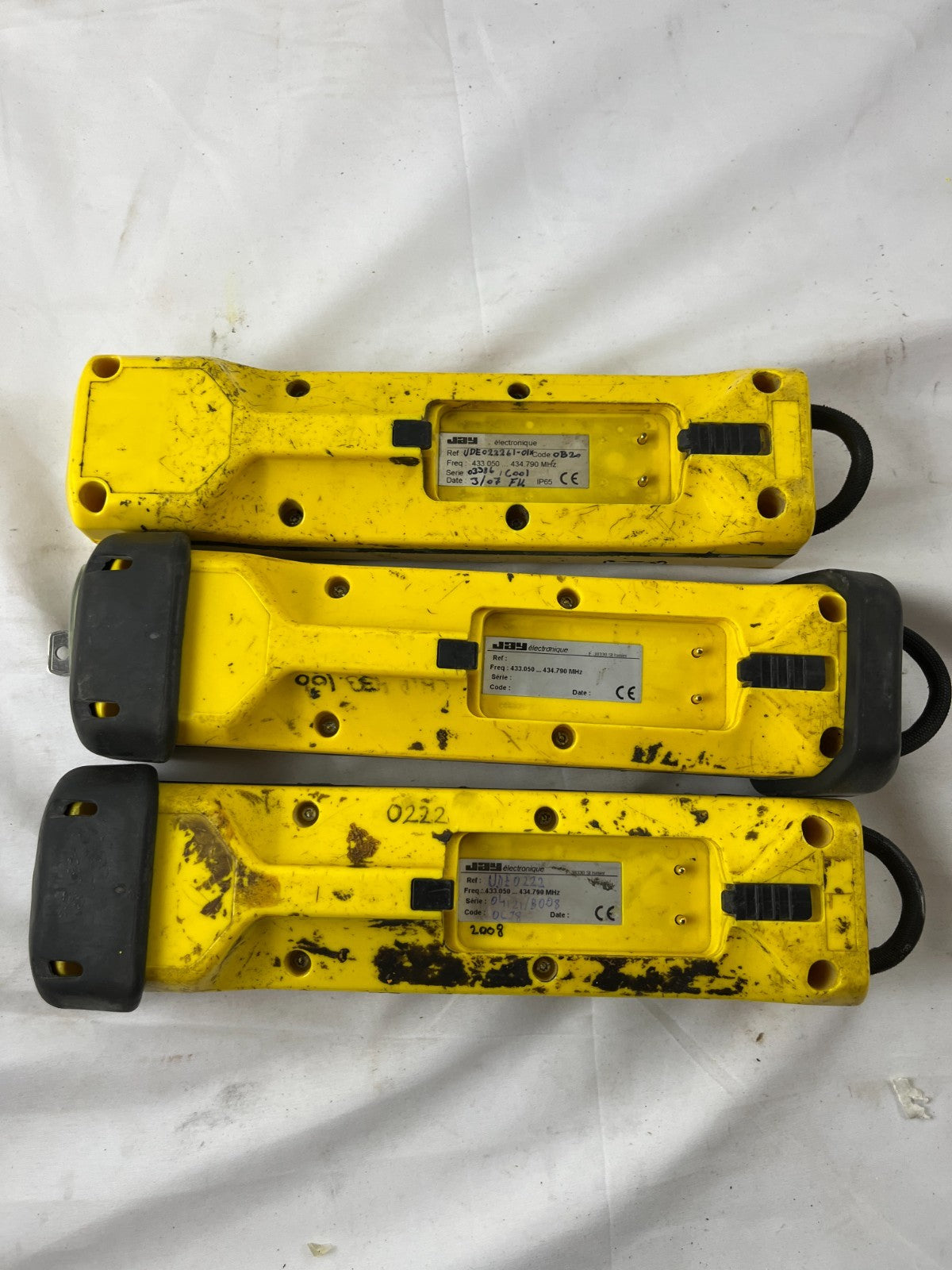JAY Electronique UDE022261-01 Crane Radio Remote Transmitter Lot of 3x Untested