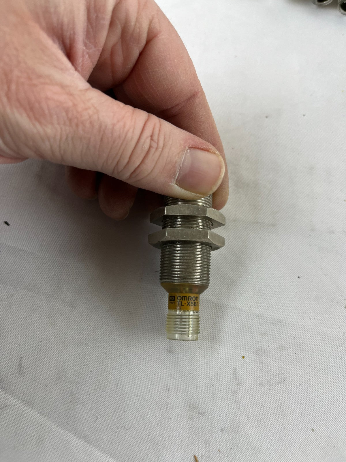 Omron TL‑X5B1‑P1E Inductive Proximity Sensor 5 mm Range 12–24 VDC M18 M12 USED