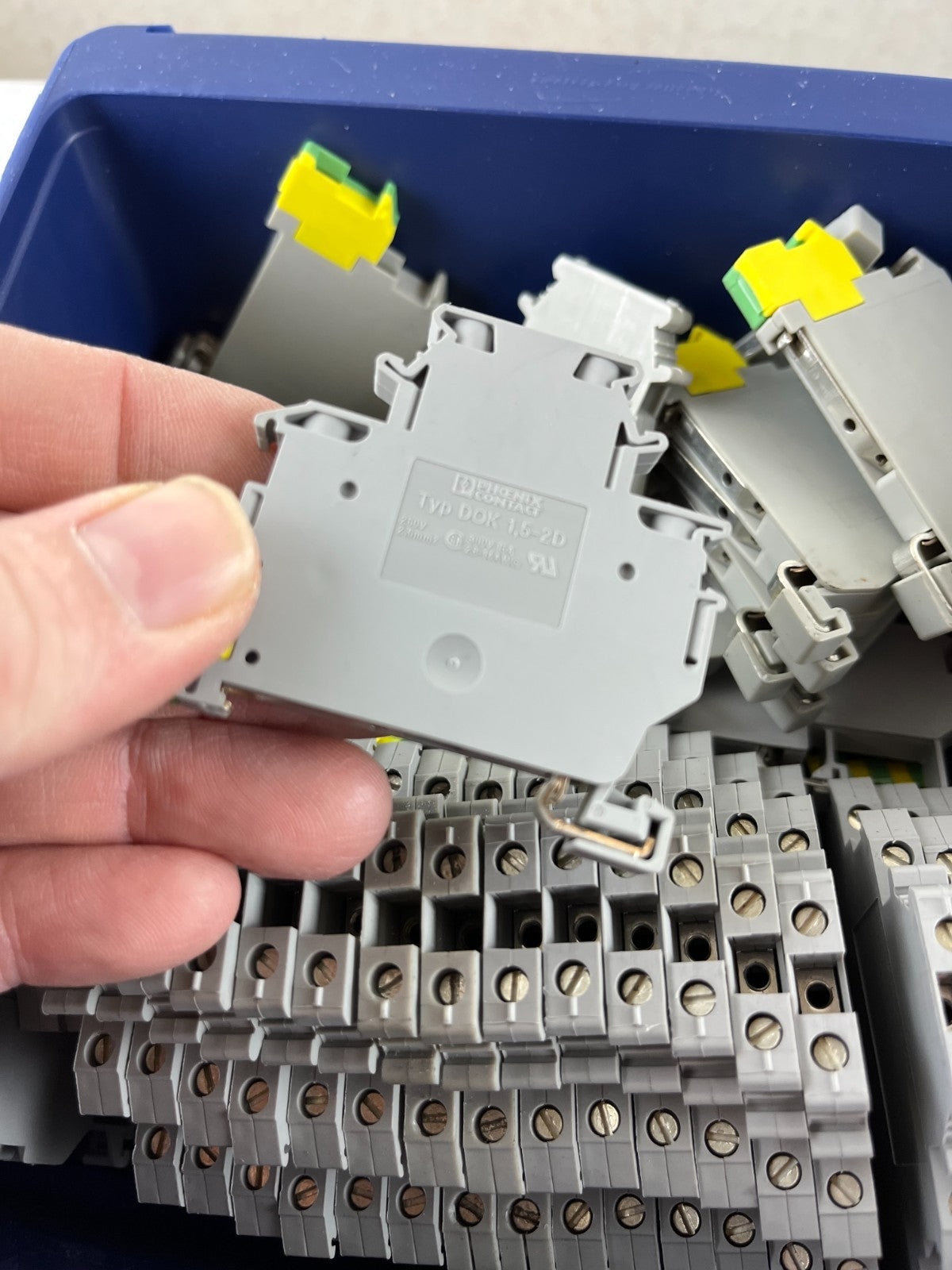 Phoenix Contact DIKD 1.5 Disconnect Terminal Block Lot 50pcs Used Grey DIN
