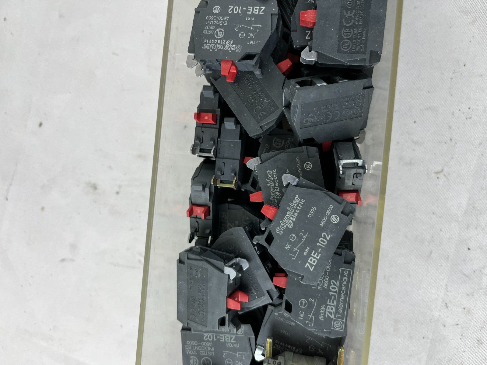 Schneider Electric ZBE102 Harmony XB4/XB5 Contact Blocks 1NC Screw Clamp Bundle