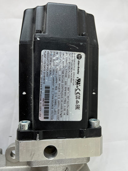 Allen-Bradley MPL-B1520F-SJ24AA Servo Motor Wittenstein VDH050-MF1-40 Gearbox