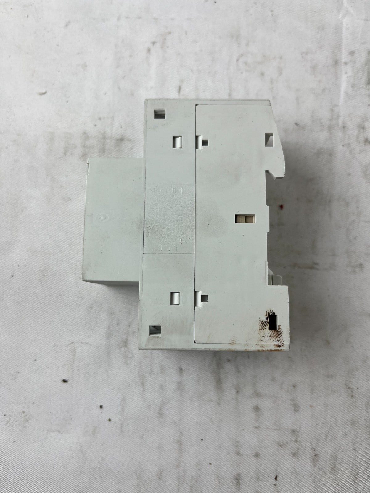 Siemens 5TT58300 Installation Contactor 25A 230V AC DIN Rail 4-Pole Used Spare