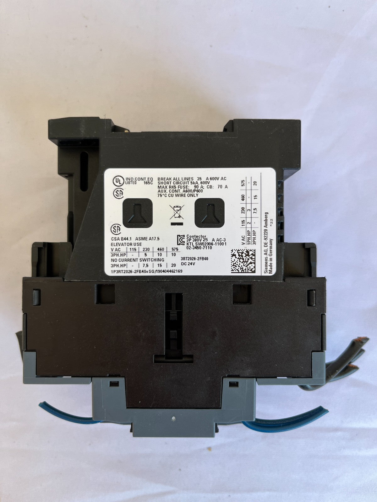 Siemens 3RT2026-2FB40 SIRIUS Contactor 3-pole 25A 11kW 24V DC coil Used Spare