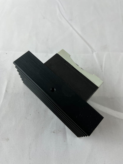 Carlo Gavazzi RM1A40D25 Solid State Relay SSR 25A 440VAC w/ Heatsink USED