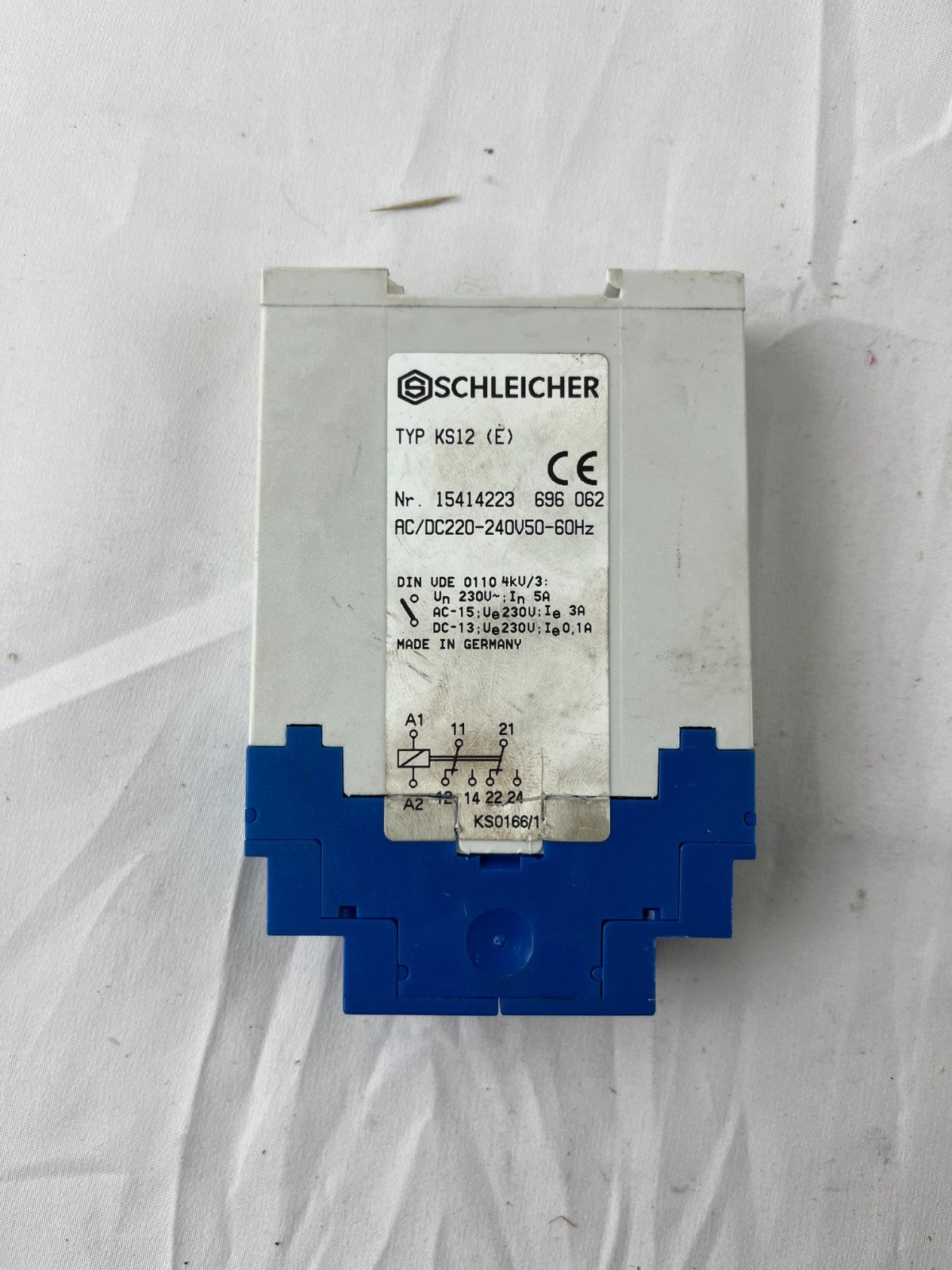 Schleicher KS12 E Control Relay NEW 220-240V AC/DC Socket Base Germany Made