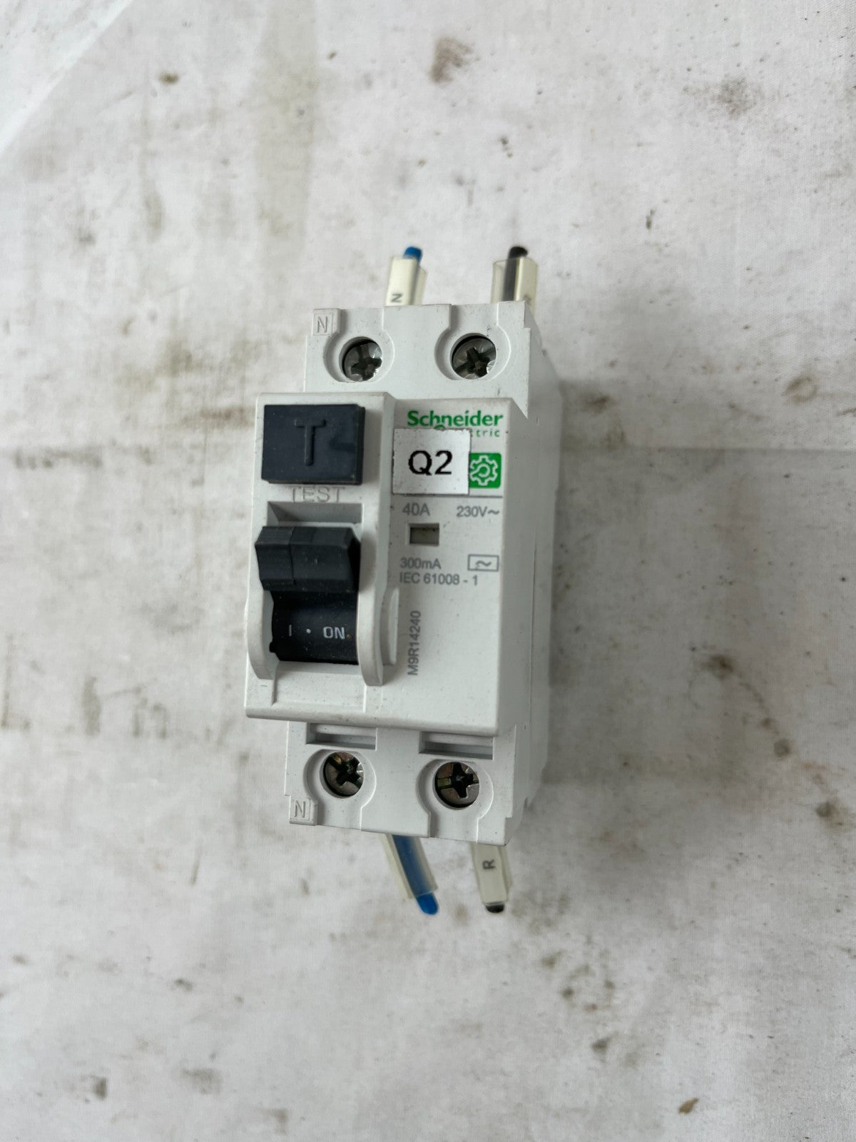 Schneider Electric 40A RCD 2P 230V 300mA IEC61008-1 Used Spare Unit