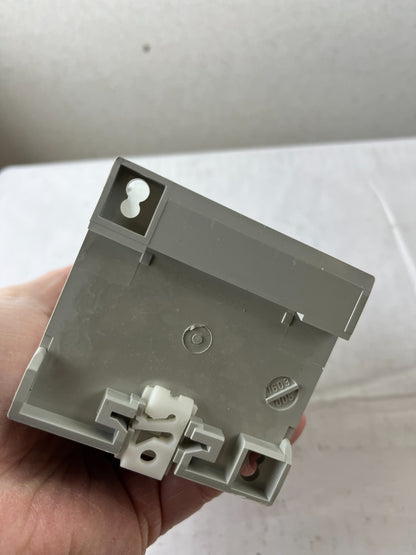 W. KAMMANN GmbH 4.98.71.31.01.000 Relay / Interface Module 220 V 50 Hz Used