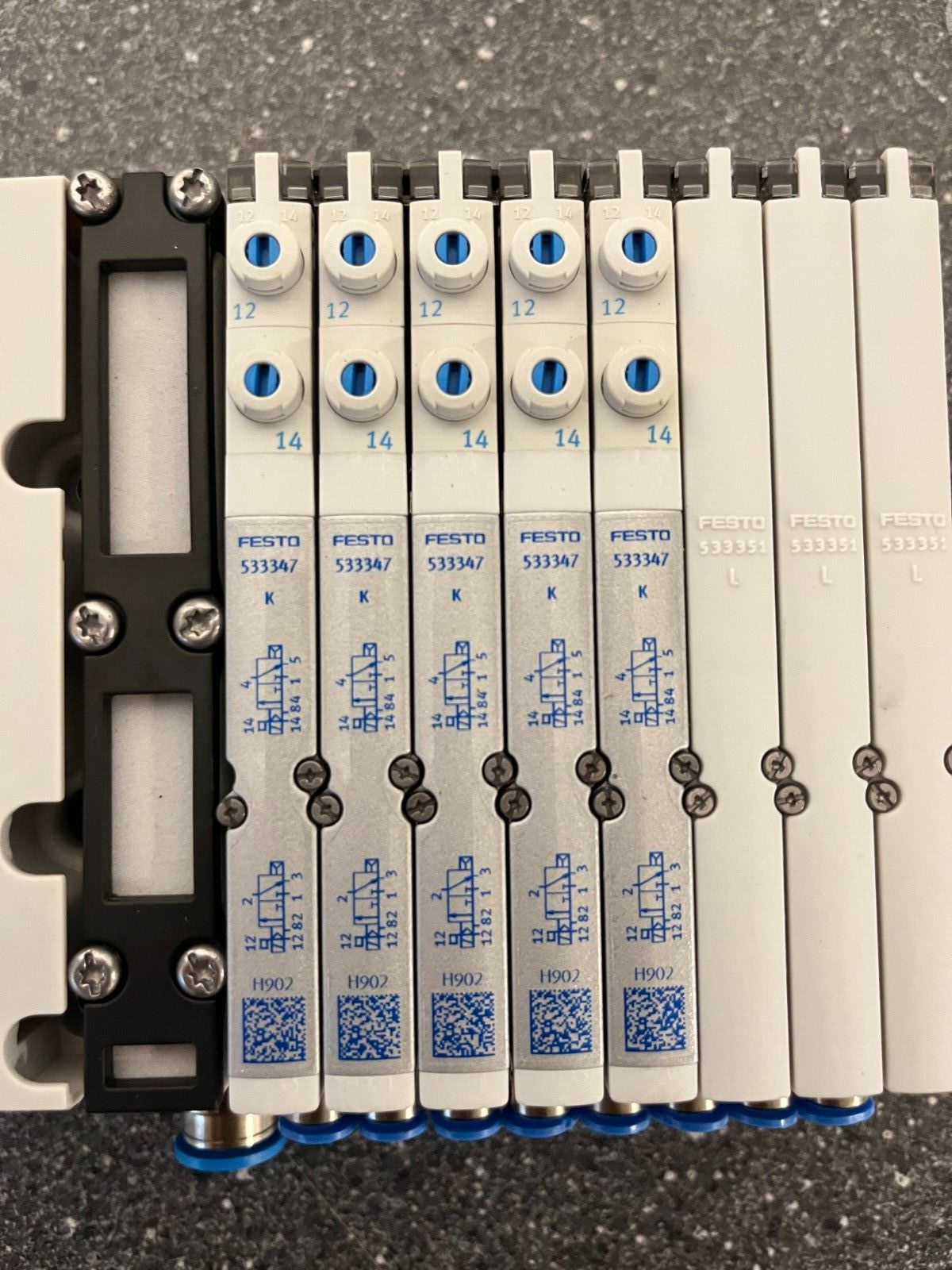 Festo CPX Pneumatic Manifold Assembly with VMPA1-FB-EMS-8 Valves and Accessories