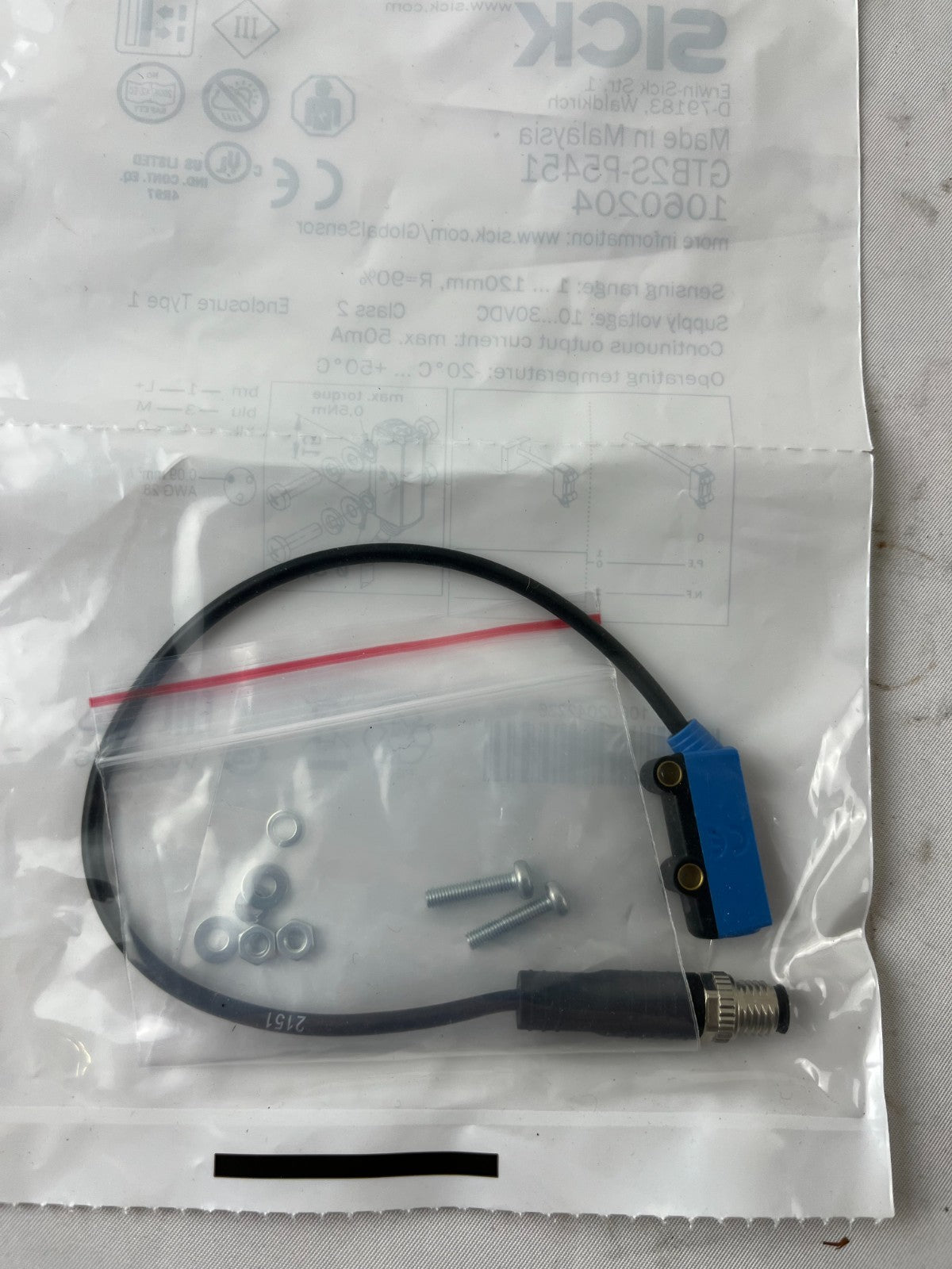 SICK GTB2S-P5451 Photoelectric Sensor 1060204 10-30VDC New Spare Unit