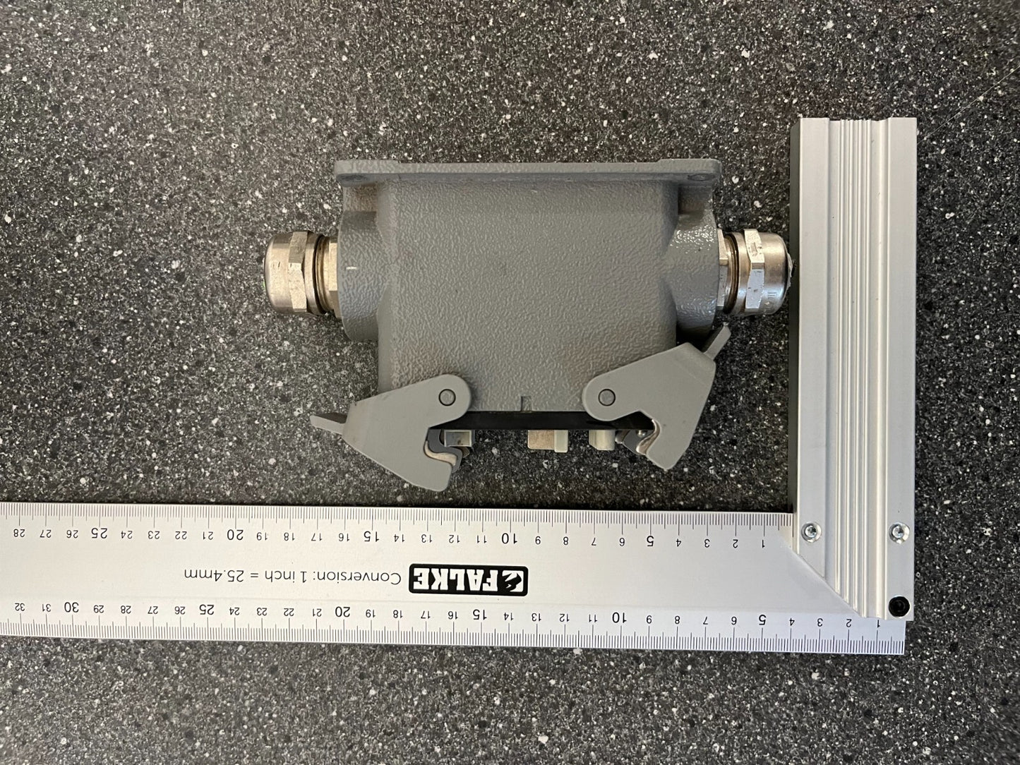 Harting Han Industrial Connector with Mixed Power & Data Modules - Used
