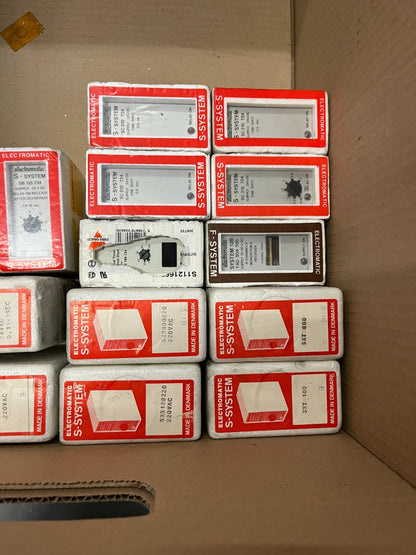 Lot 16x New Electromatic S‑System Timers SC210 724 SB125 724 SXT100 SXR100 220VA