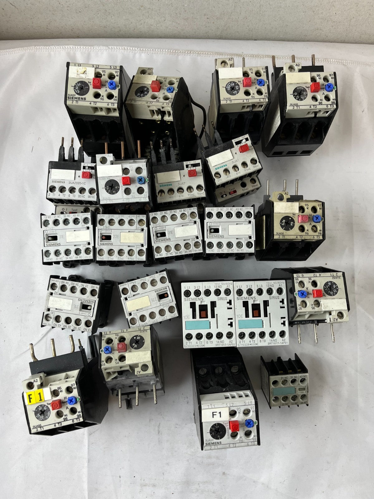 Siemens 3UA Series Thermal Overload Relay Mixed Lot Approx 30pcs Used Spares