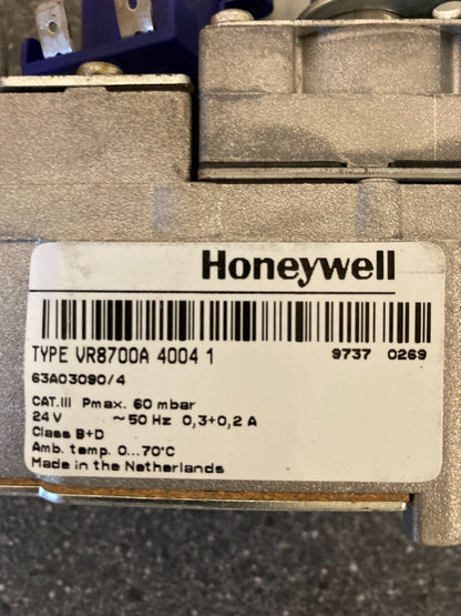 Honeywell Gas Valve VR8700A 4004 1  Boiler Replacement Part Baxi or Worchester