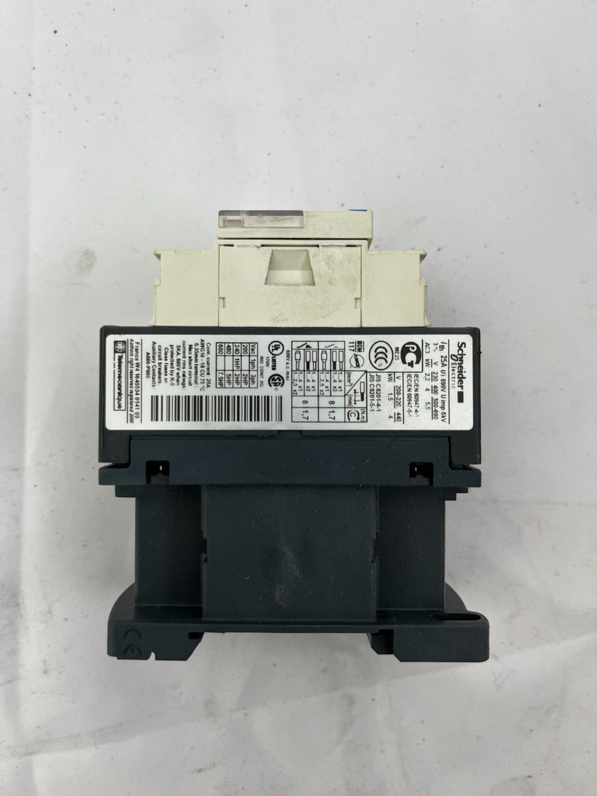 Telemecanique LC1D09B7 Contactor 24V AC Coil, 3P, 9A, 4kW/400V, New in Box