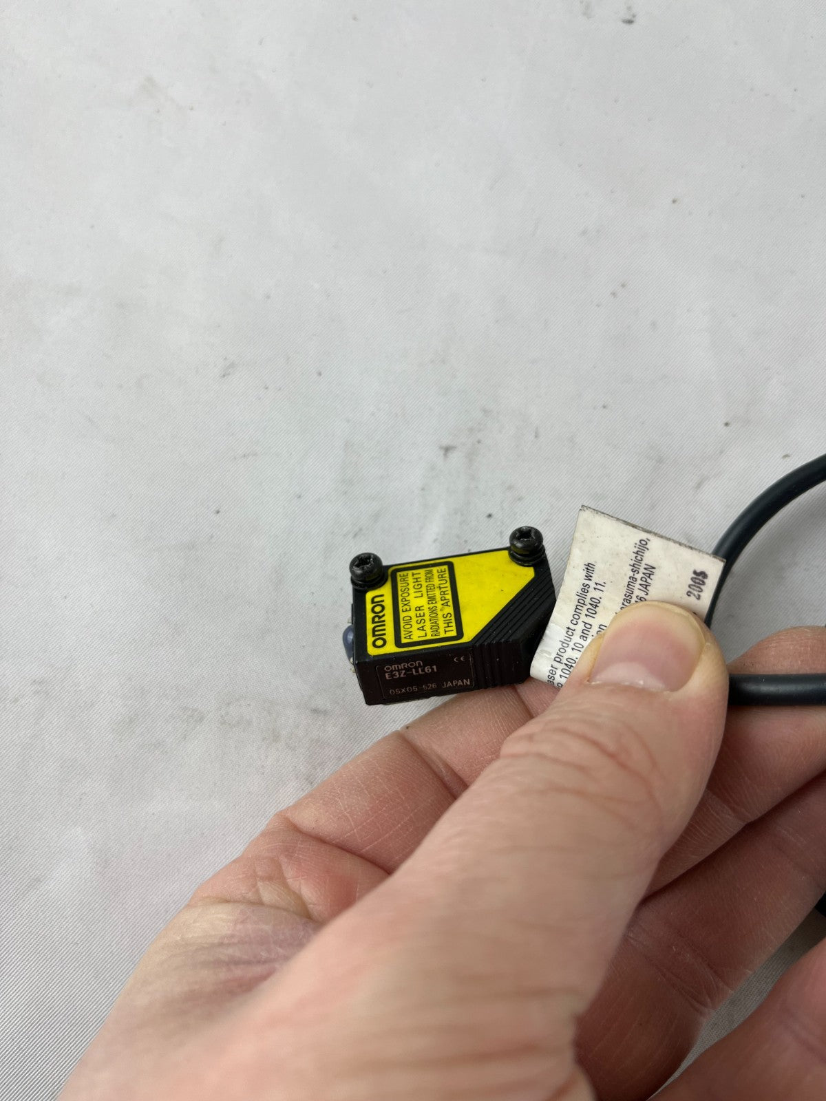 Omron E3Z-LI61 Laser Photoelectric Sensor 10-30VDC Cable Used Spare Unit