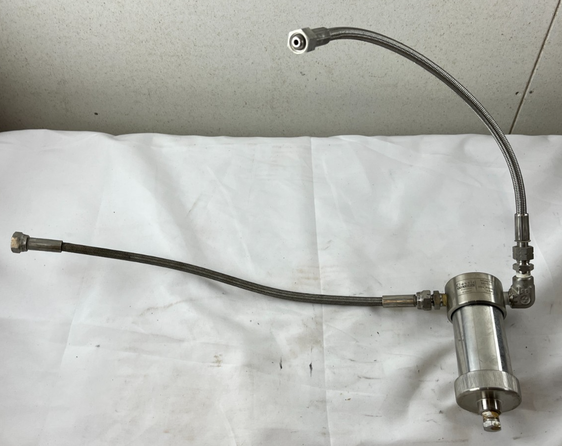 Classic Filters SS212.221 Stainless Steel Filter Housing 1/4" NPT 10 Bar Used