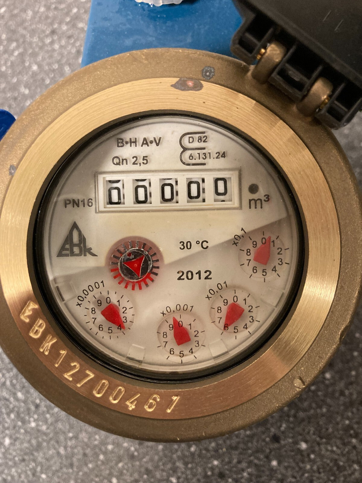 Wasser-Geräte GmbH Cold Water Meter MNRS Mehrstrahlzähler Vertical Qn2.5 DN25