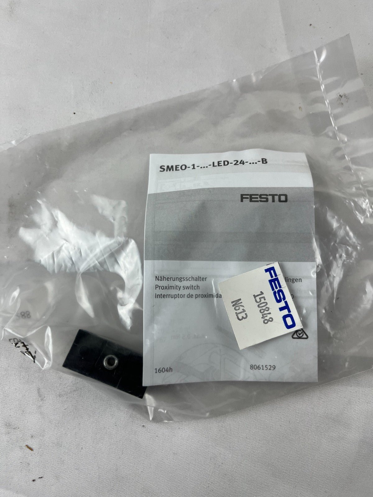 Festo SMEO‑1‑S‑LED‑24‑B Magnetic Proximity Sensor 150848 12–27 VDC M8 Plug SMEO