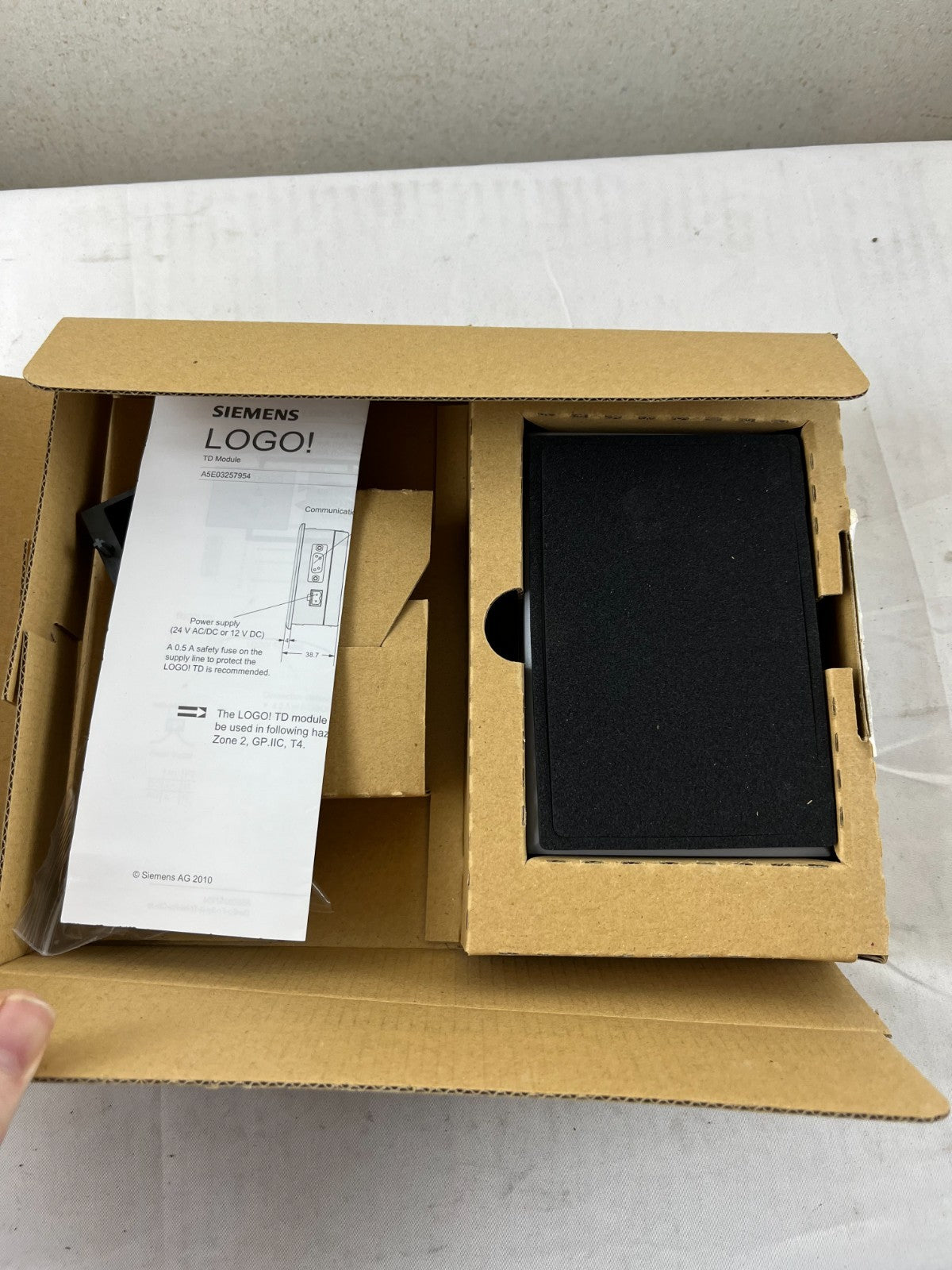 Siemens LOGO! TD Text Display 6ED1 055-4MH00-0BA0 with Mounting Accessories New