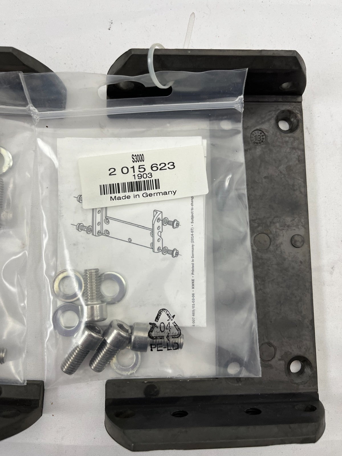 2x SICK S3000 Mounting Kit 2015623 Brackets & Hardware NEW Made in Germany