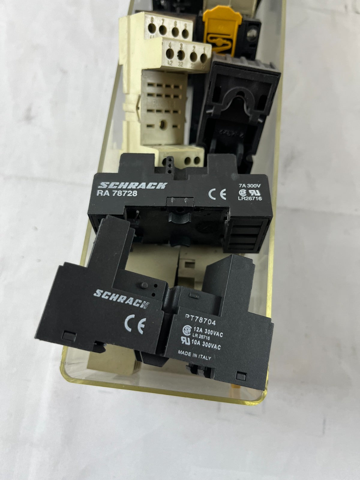 Schrack PT78704 RA78728 Relay Socket Lot DIN Rail Bases Mixed Used Spare Units