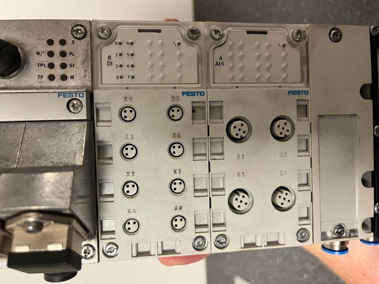 Festo Pneumatic Valve Manifold Assembly with Valves and Solenoids - Tested