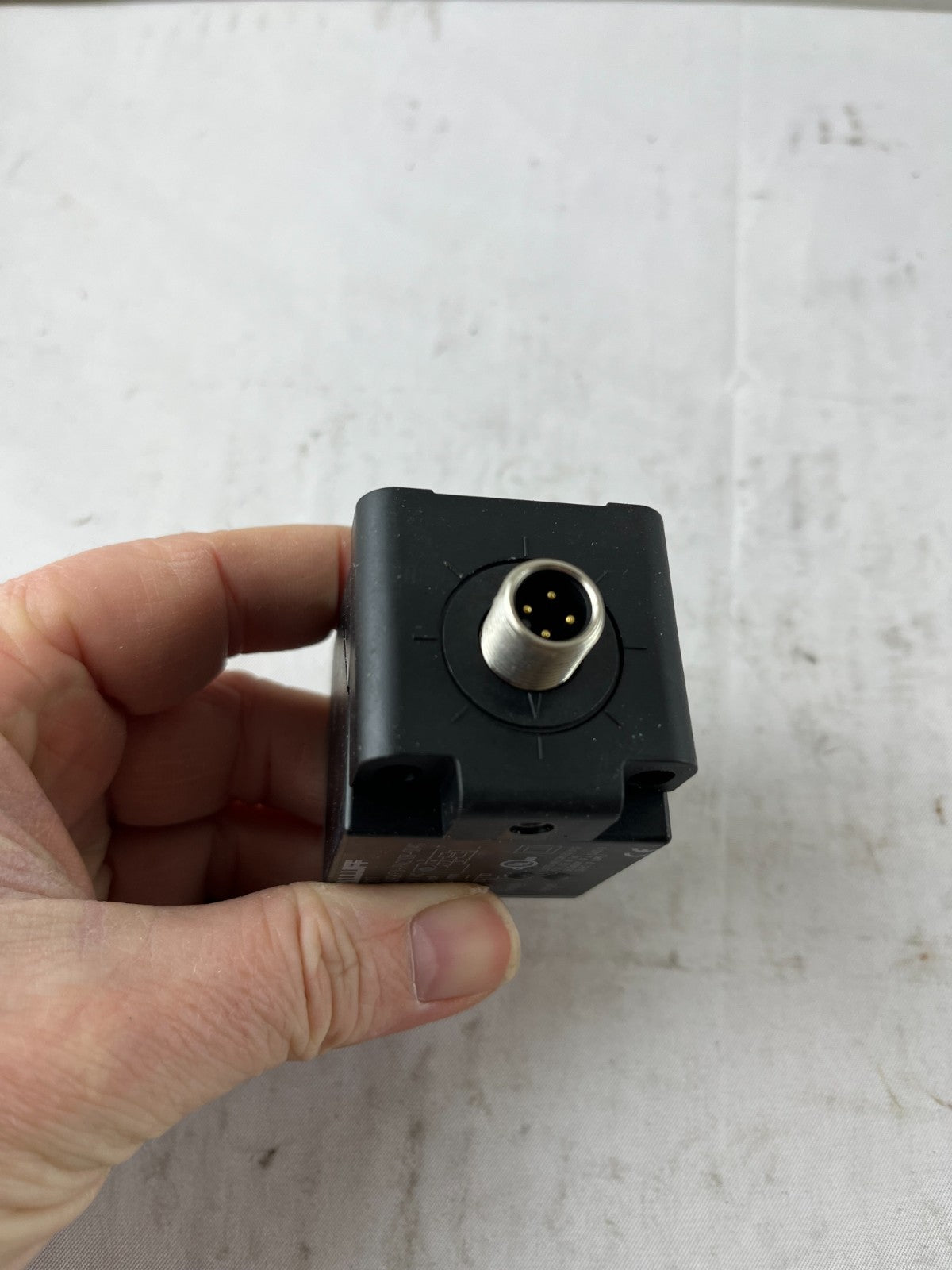 Balluff BES0217 BES Q40KFU-PAC20B-S04G Inductive Sensor 10-30VDC 20mm Used