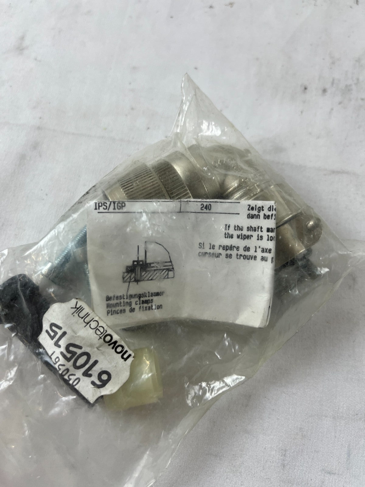Novotechnik Mounting Kit IPS IGP PLS Shaft Coupling Sensor New Unit Spare
