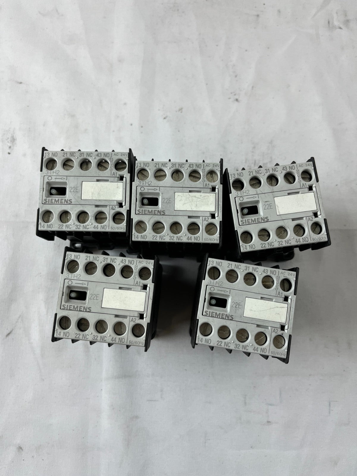 Siemens 3TH2022-0AC2 Contactor Relay 2NO+2NC Lot 5pcs Used Spare Units