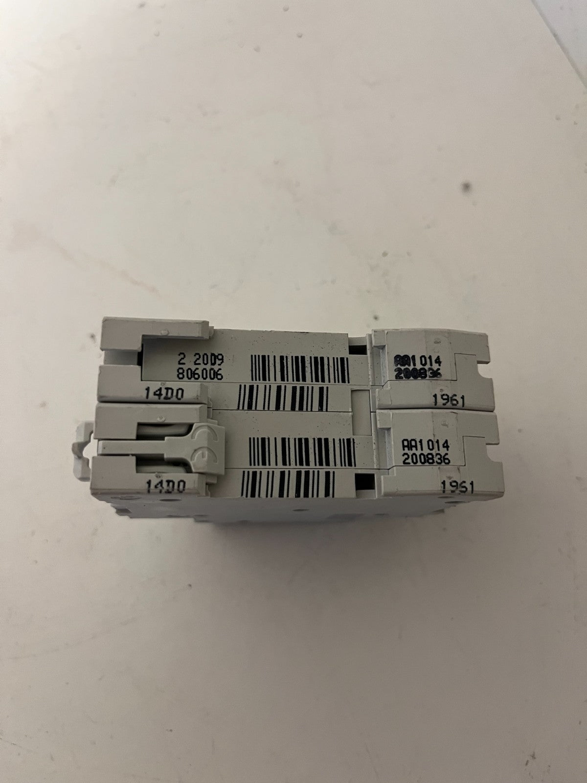 Schneider Electric C60N C2 2P 400V Miniature Circuit Breaker 6000A Used Spare