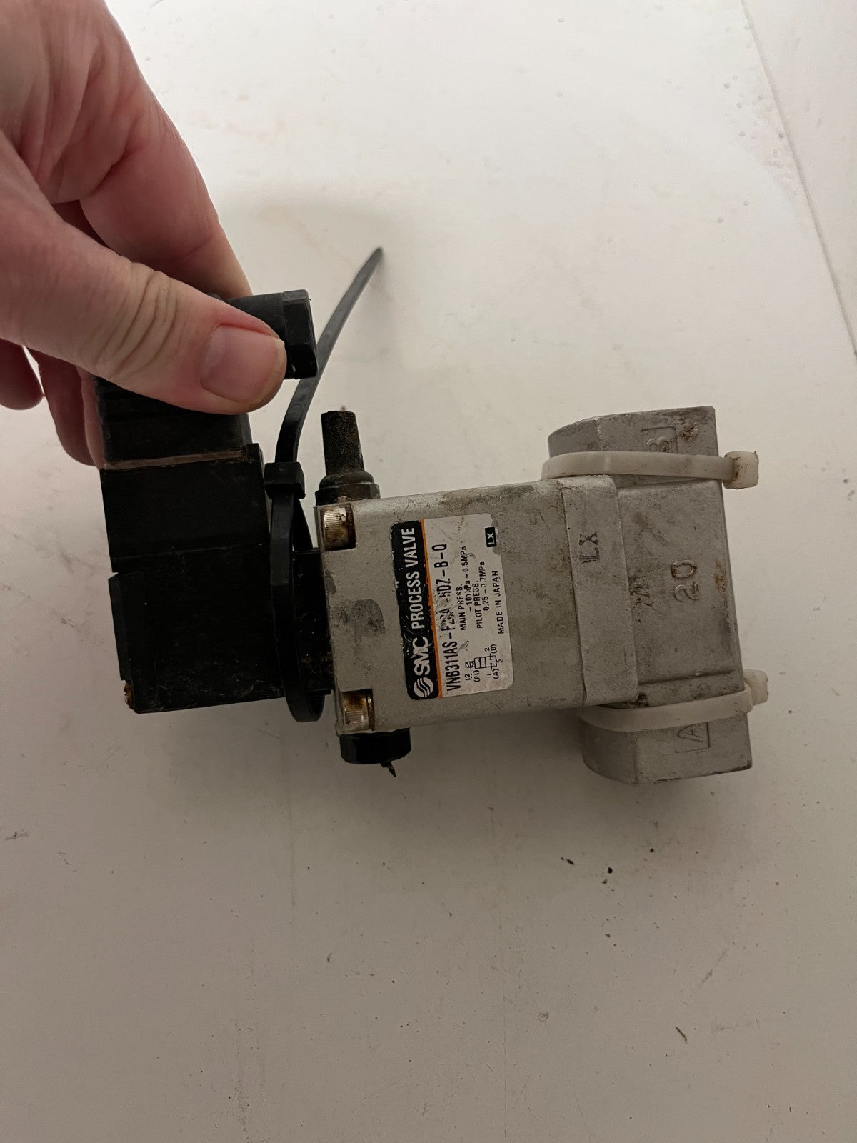 SMC VN8311AS-20A-5DZ-B-Q Pneumatic Process Valve 3/4" 20mm Solenoid, Used, Japan